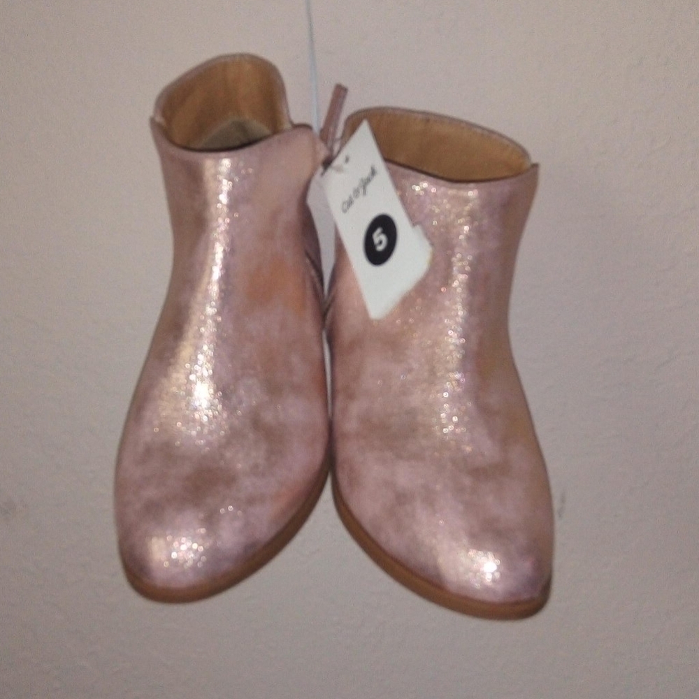 Fashion boots